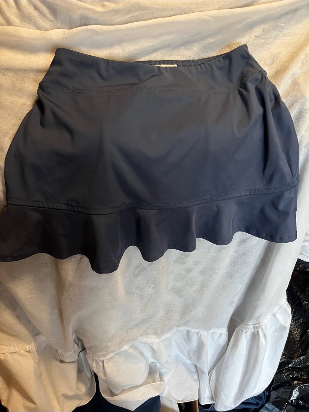Tommy Bahama Navy Blue Ruffle-Hem Skort 15”-18”